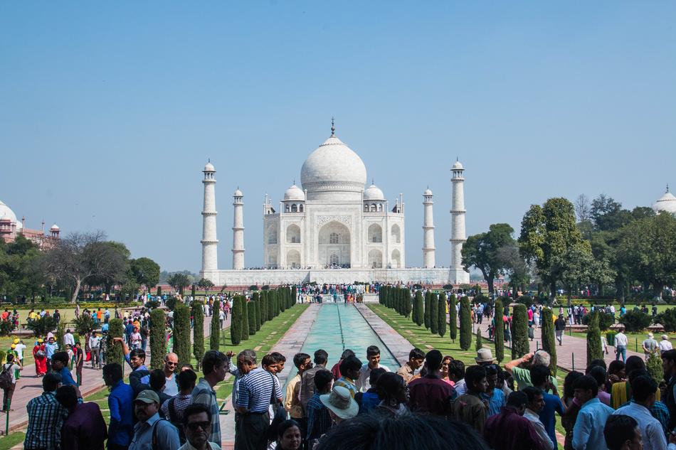 Taj Mahal Agra India people