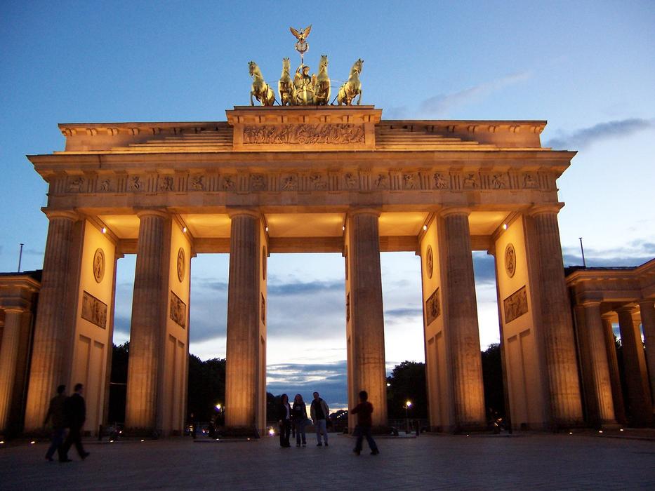 tourist attraction brandenburg gate in Berlin