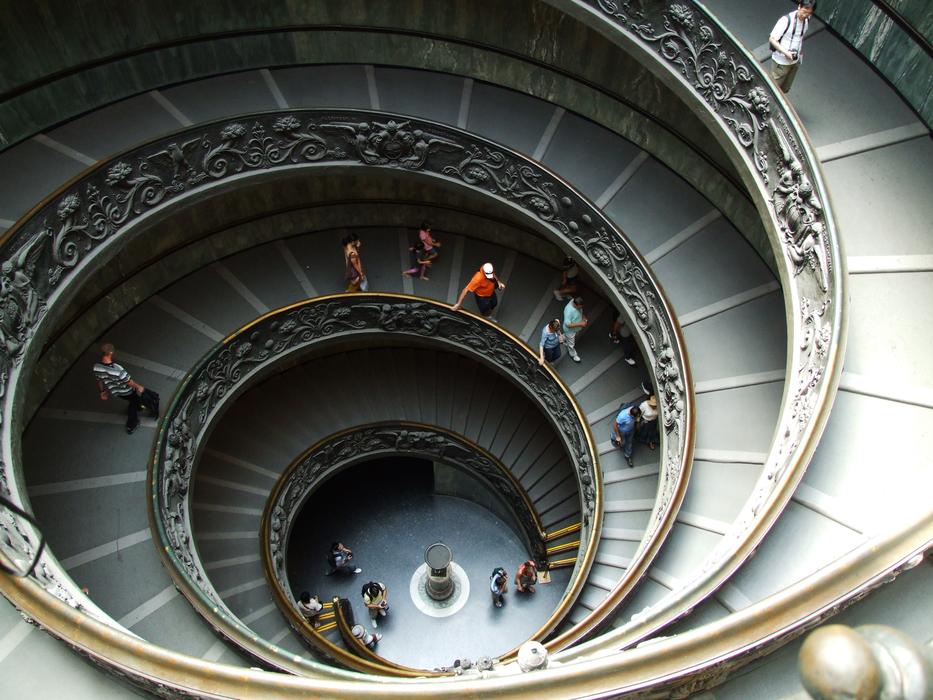 Basilica Staircase people