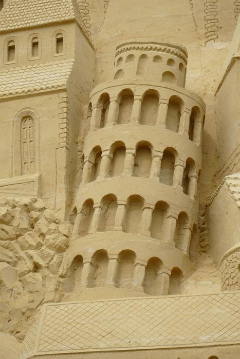 pisa sand tower