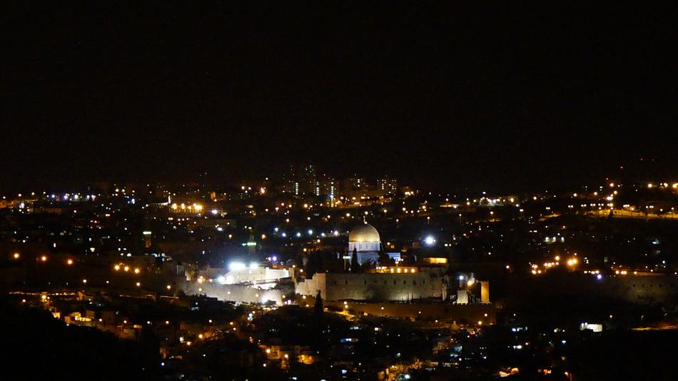 panoramic view of Jerusalem Cathedral at night