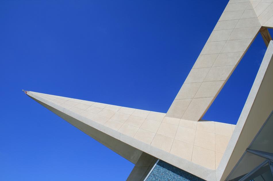 Air Force Memorial blue sky