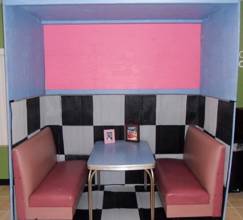 Diner Booth Pink cafe