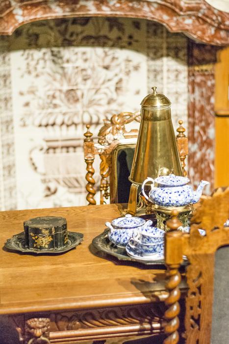 table with cups and coffee pot in a museum in the Netherlands