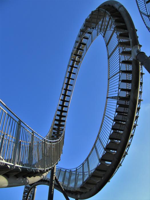 Looping Tiger And Turtle Stairs