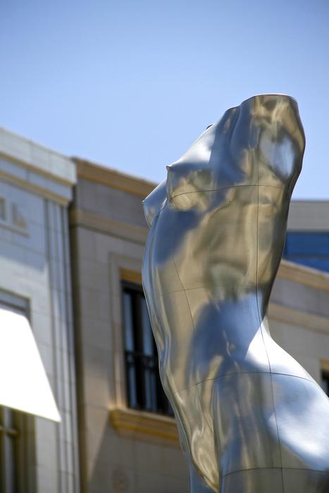 monument Street Hollywood