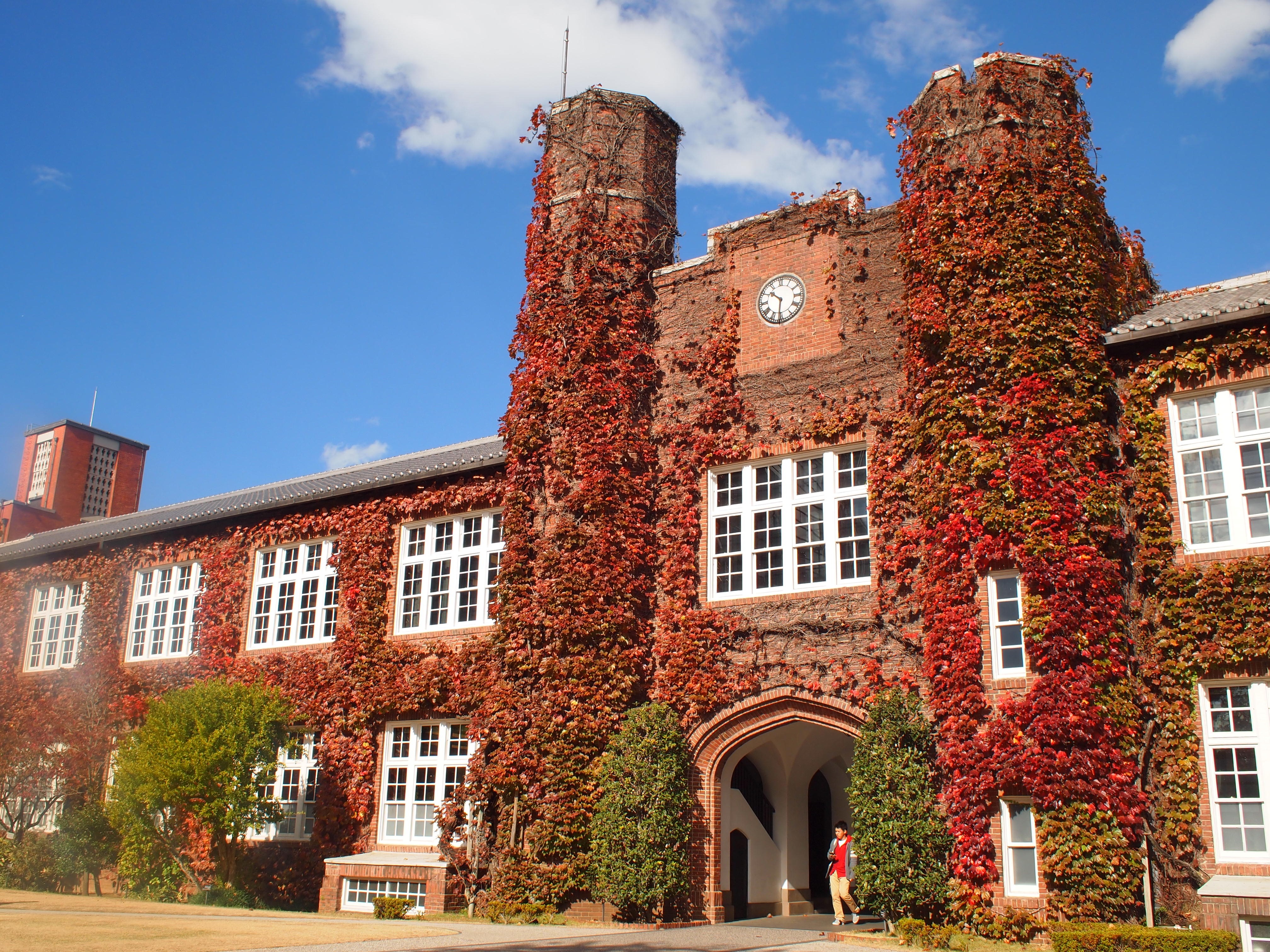 St pauls school. Saint Paul University Canada. St. Paul's School. Университет Йорка Великобритания. St. Paul's School фотография.