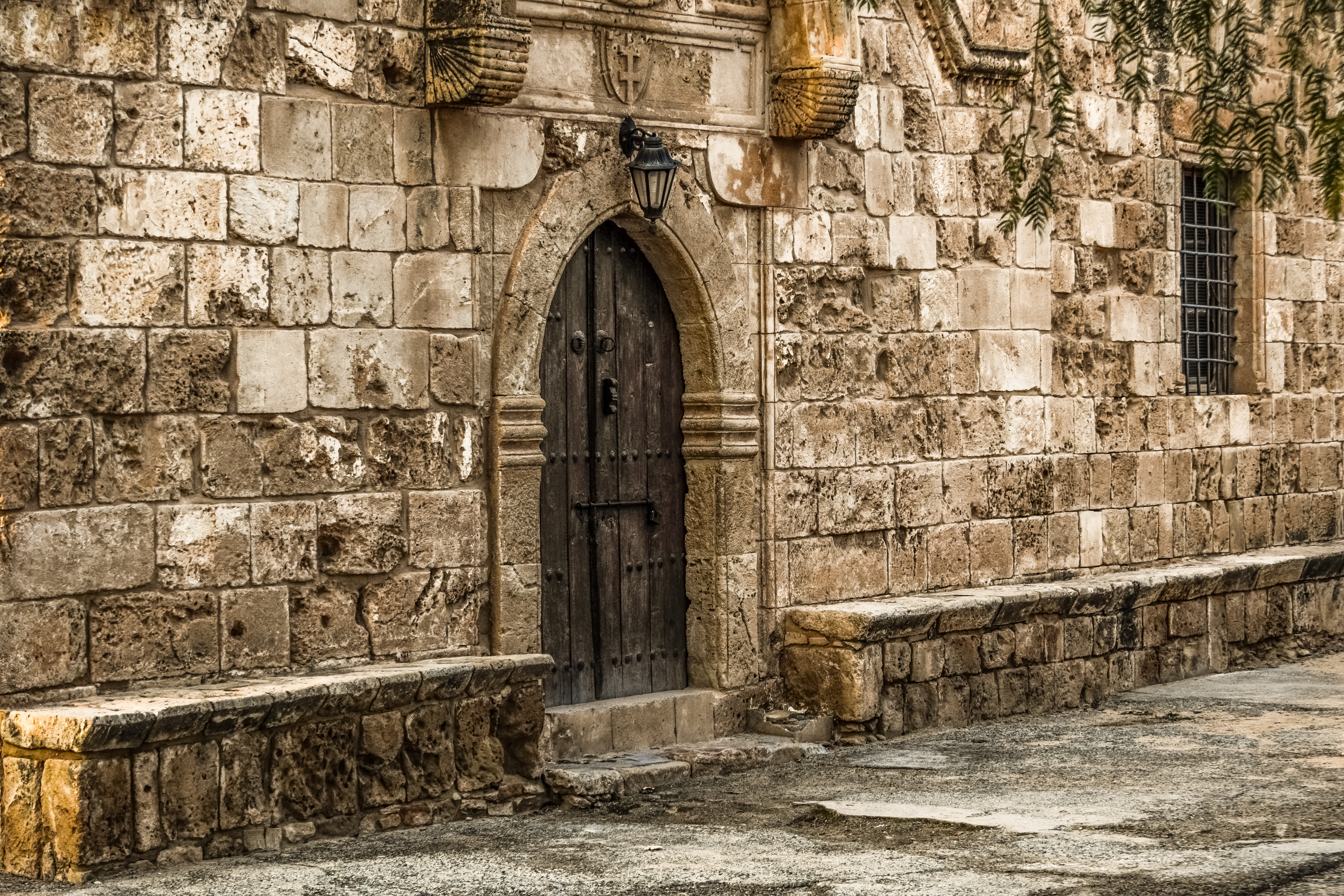 Old architecture. Крепость Абаата арочные ворота. Стены Никосии Никосия. Стена замка. Средневековая стена.