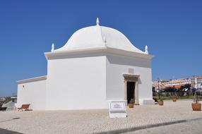 Ericeira Chapel Monument