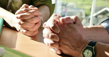 enchanting Hands Pray