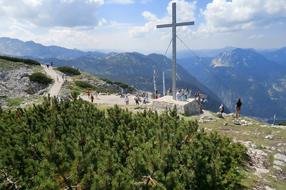 people on the observation deck on the Krippenstein mountain in Austria