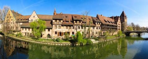 wonderful Building Facade river