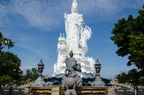 amazing white Buddha Statue