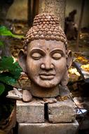 Sculpture face budha