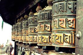 Peaceful columns of Buddha