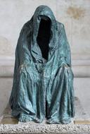 Statue Dark Priest man