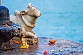 Murti India statue