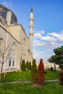 lawn in front of the mosque in istanbul