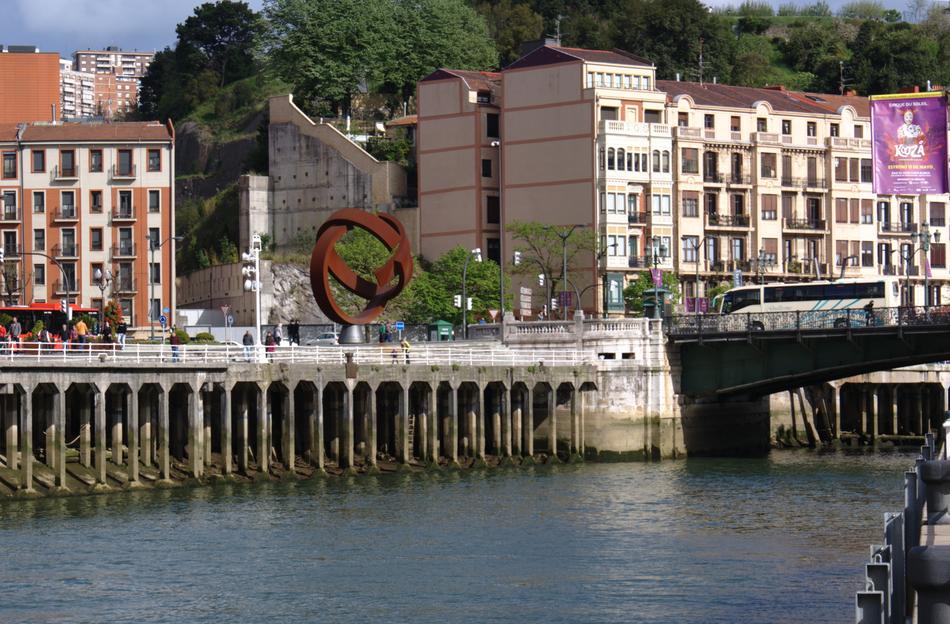 Bilbao Monument Oteiza RÃ­a De