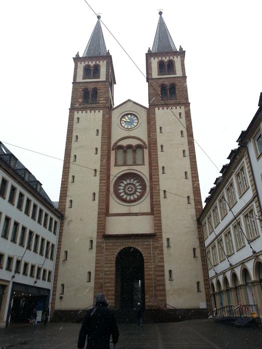 Würzburg Dom Historically