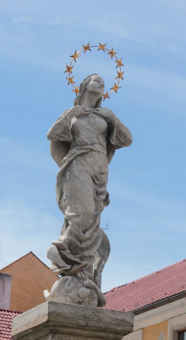 Statue St Religion