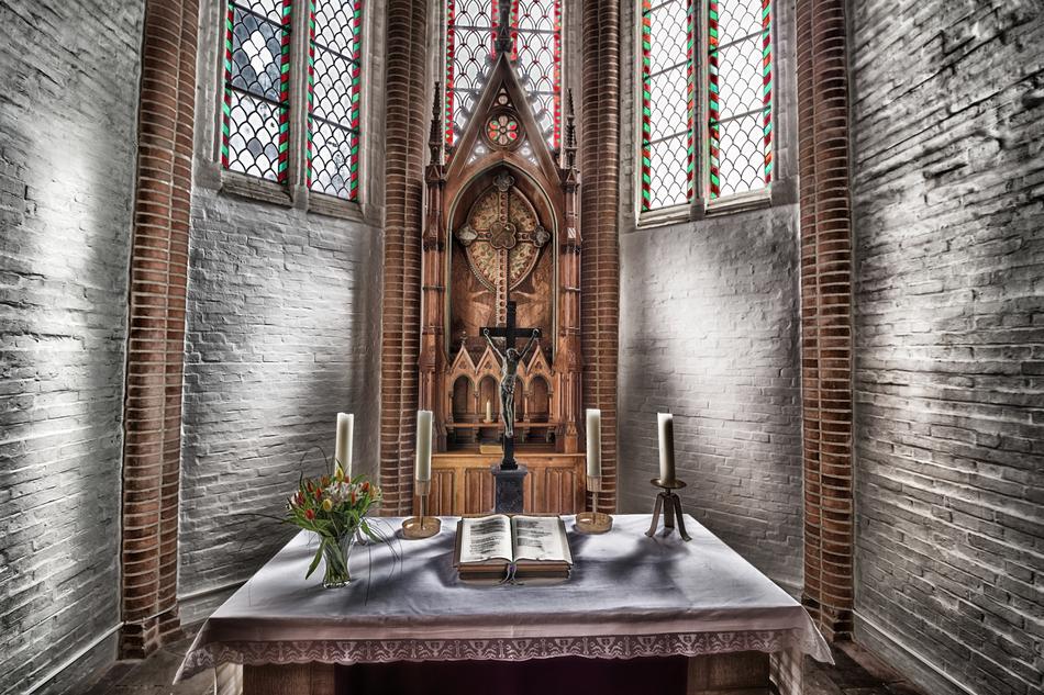 Isenbuttel Church Altar