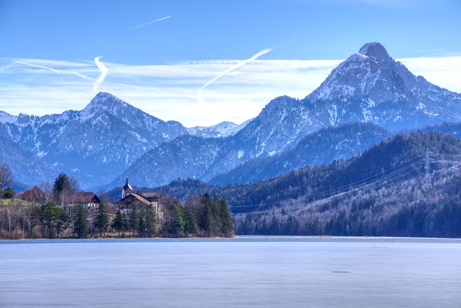 Alpine Mountains Range