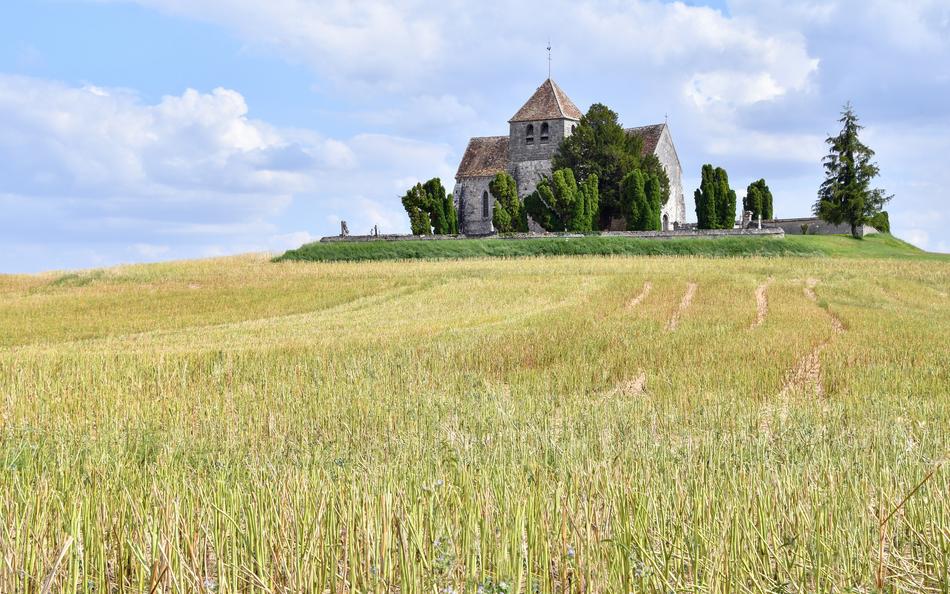 amazing Church behind Field, france, la genevraye