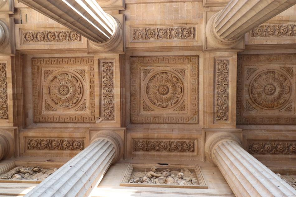 amazing Church Sculpture