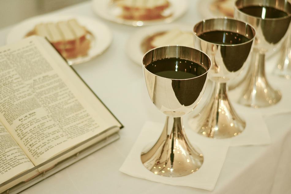 everything for the festive communion