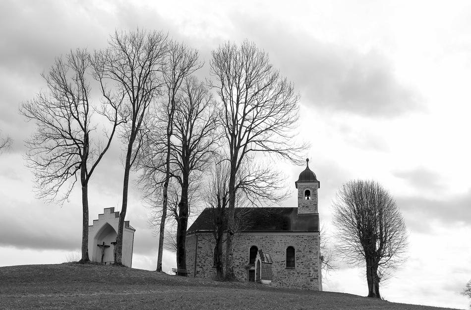 Black And White Chapel
