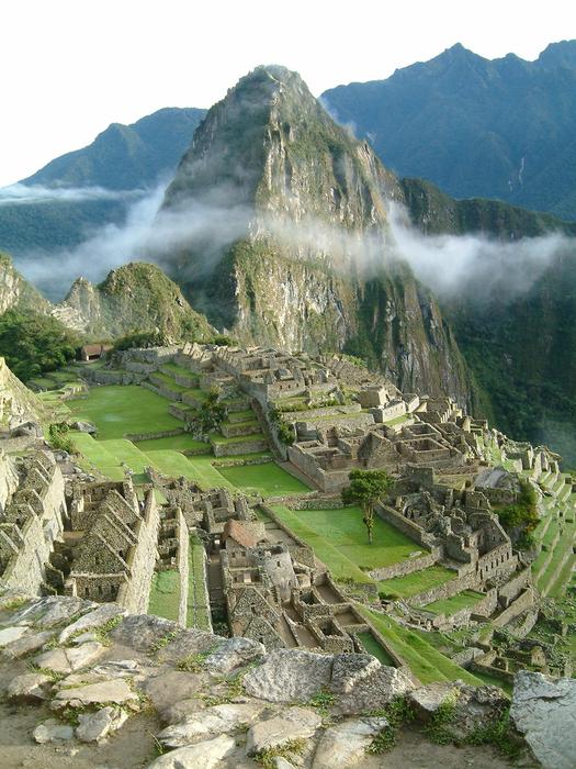 mountain machu picchu in the clouds