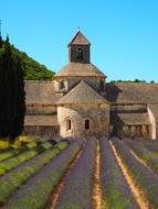 magnificent De SÃ©nanque Monastery