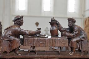 Figures Wood