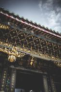 entrance to the Taipei temple