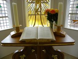 Altar Pray flowers