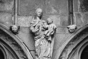 stone Mary and Jesus on facade
