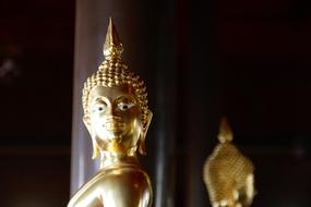 Bangkok Buddha Gold face statue