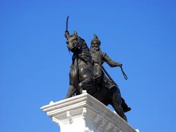 Golden Temple Street statue