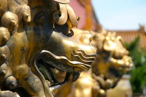 Sculpture Dragon Monster gold
