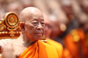 old man Buddhists