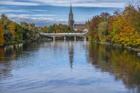 Ulm MÃ¼nster Cathedral and river
