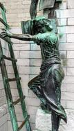 Antwerp Statue
