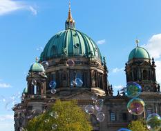 Berlin Cathedral and soap bubbles