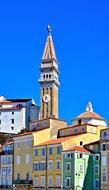 Piran Tower in city