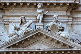 Statues Church Ornament roof