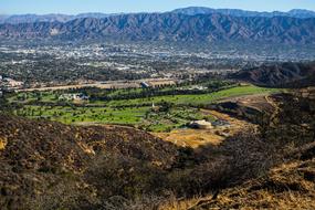 Beautiful and colorful landscape of the Griffith Park, with the mountains