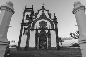 monochrome picture of Church Array Azores