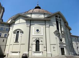 white St PeterS Basilica