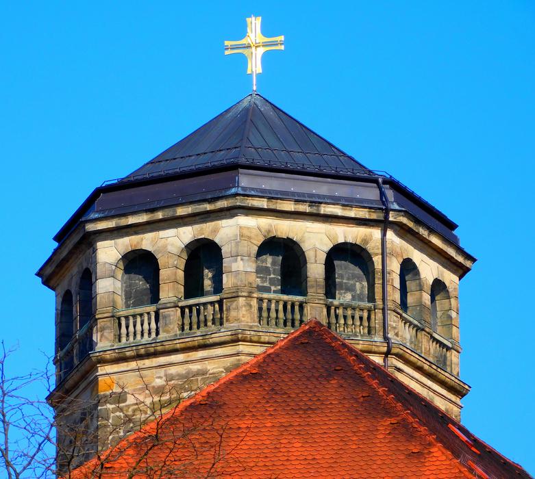 Castle Church cross